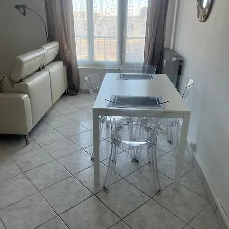 Apartman Calme Et Cosy Equipe