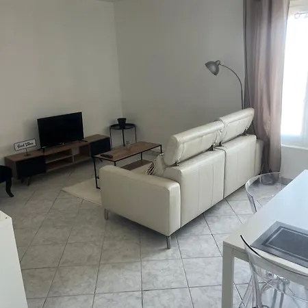 Calme Et Cosy Equipe Апартаменты