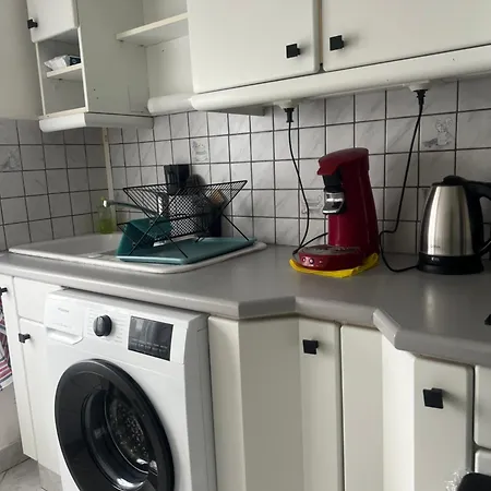 Calme Et Cosy Equipe Apartman *