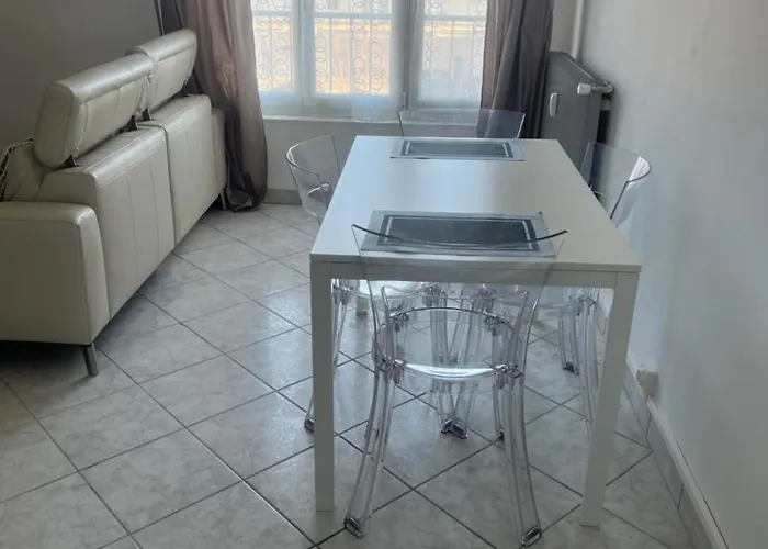 Lägenhet Calme Et Cosy Equipe