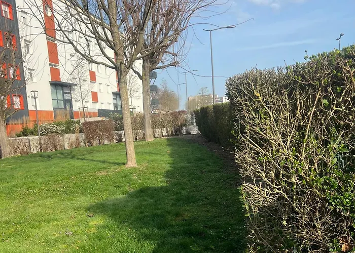 Lägenhet Calme Et Cosy Equipe